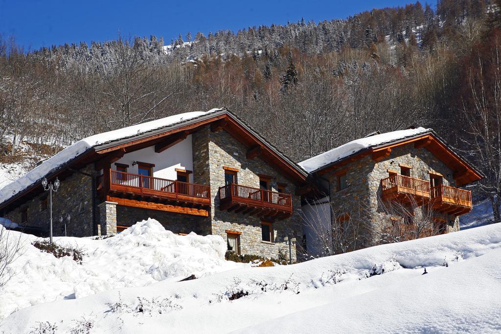 Les Combes Hotel La Salle Exterior foto