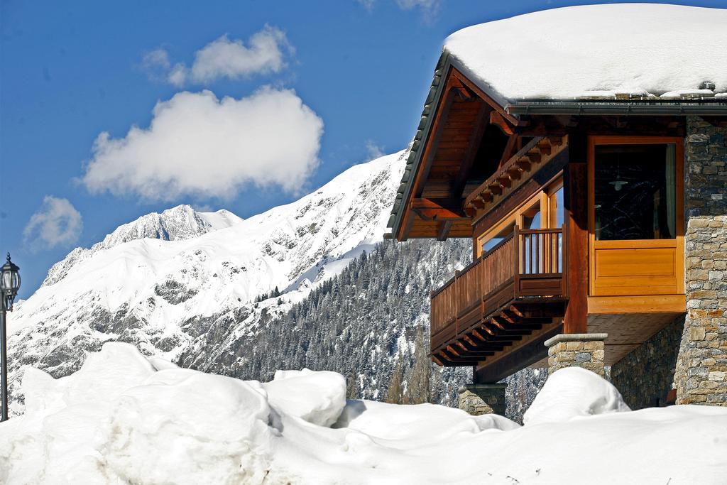 Les Combes Hotel La Salle Exterior foto